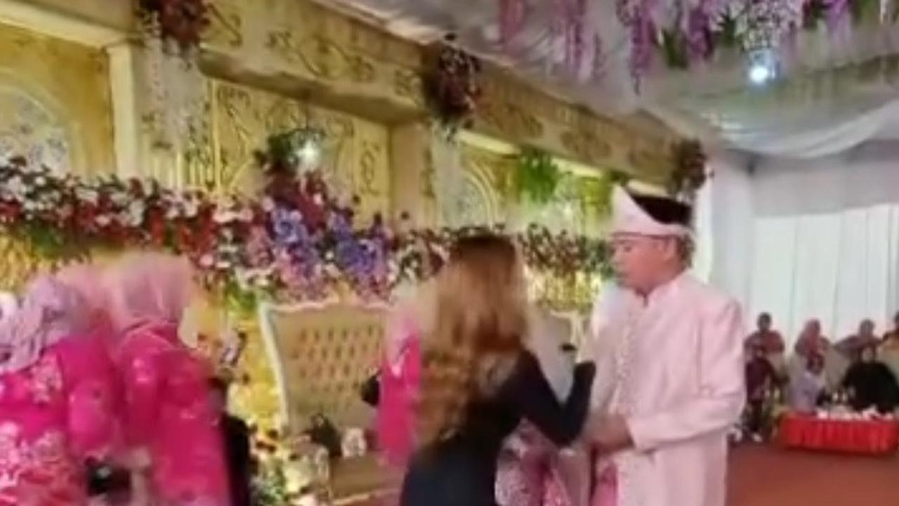 Komentar Pedas Netizen