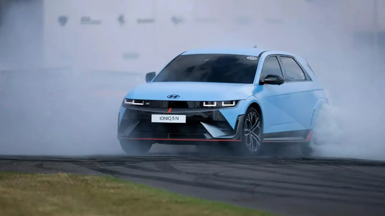 Hyundai Ioniq 5 N resmi mendarat di Australia dengan harga Rp1,1 miliar