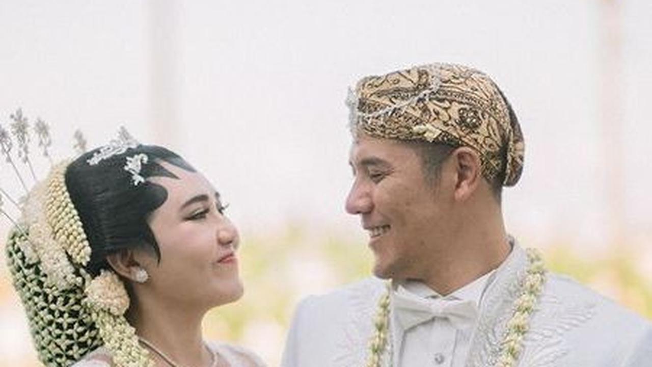 Pada 15 Juli 2022, akhirnya Via Vallen dan Chevra Yolandi pun resmi menikah.
