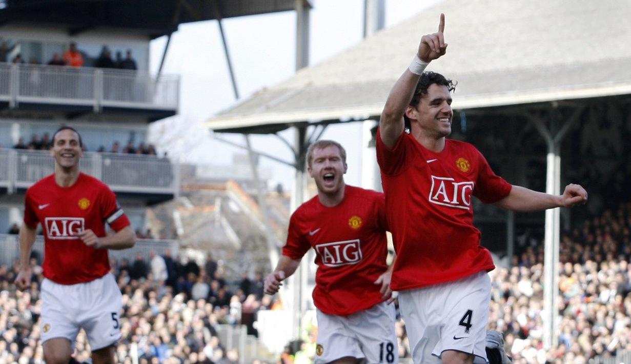 Owen Hargreaves hanya tampil sebanyak 27 partai Premier League bersama Manchester United pada periode 2007–2011. Cedera kambuhan menjadi penghalang utama karier cemerlang Hargreaves. (AFP/Adrian Dennis)  