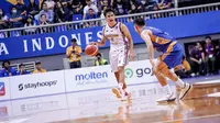 Bima Perkasa Jogja (BPJ) menelan kekalahan&nbsp;59-83 dari tuan rumah Satria Muda Pertamina di GOR Mahaka Arena, Jakarta pada laga lanjutan Indonesian Basketball League 2025, Jumat (14/3/2025) malam WIB. (Bola.com/Ana Dewi)