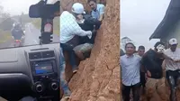 Detik-Detik Curanmor Nyungsep ke Jurang 10 Meter Usai Ditabrak Polisi