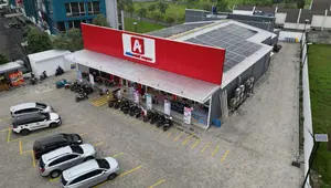 Alfamidi Buka Lowongan Kerja Lulusan S1 untuk 3 Posisi, Cek Syarat dan Cara Daftarnya
