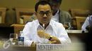 Menteri ESDM, Sudirman Said saat mengikuti Rapat Kerja dengan Komisi VII DPR RI di Kompleks Parlemen, Senayan, Jakarta, Selasa  (12/4). Rapat tersebut membahas Update Perkembangan soal Blok Masela dan Blok Mahakam. (Liputan6.com/Johan Tallo)