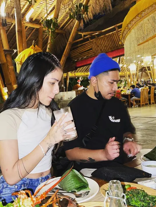 <p>[Instagram/itssheilamj]</p>