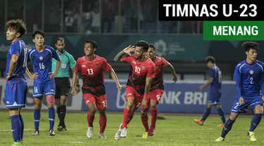 Timnas Indonesia U-23 meraih kemenangan 4-0 atas Timnas Chinese Taipei U-23 dalam pertandingan pertama di penyisihan Grup A Asian Games 2018, di Stadion Patriot Candrabhaga, Bekasi, Minggu malam (12/8/2018).