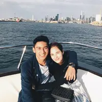 Lagi heboh nih, katanya sih udah jadian. Menurut kamu Chelsea Islan sama Daffa Wardhana cocok jadi pacar nggak?
