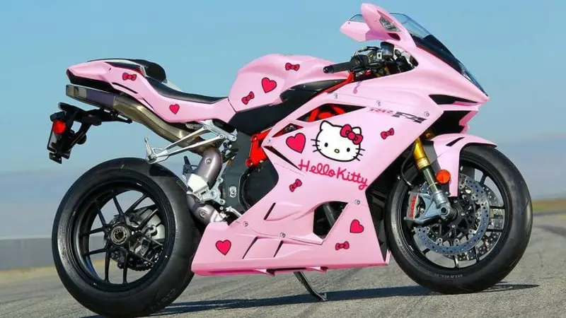 Edisi Spesial MV Agusta F4 Bercorak Hello Kitty