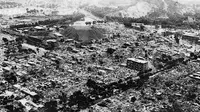 Setidaknya 250 ribu orang tewas dalam gempa yang mengguncang Tangshan pada 1976 (http://www.drgeorgepc.com)