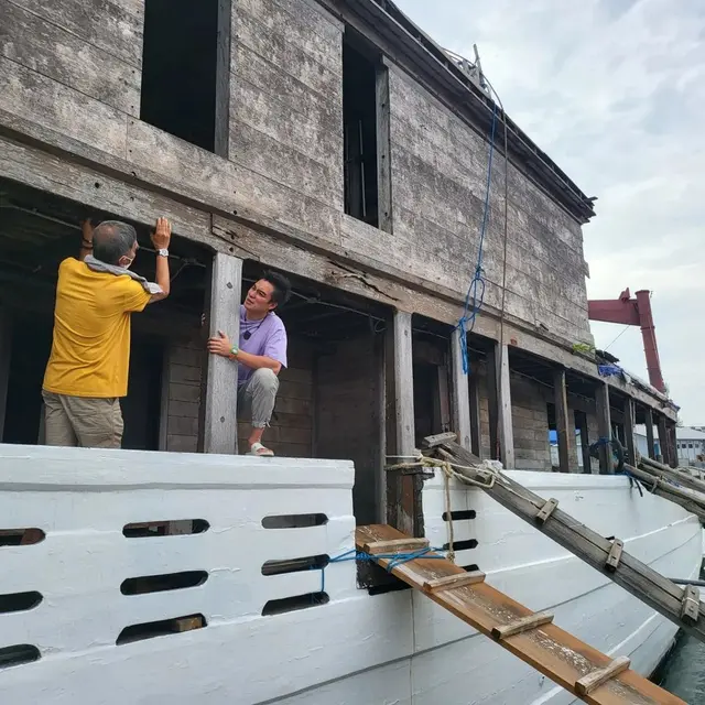 Potret Kapal Pinisi Baim Wong