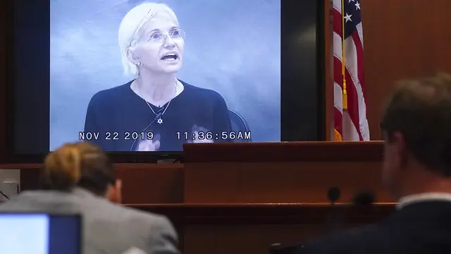 Video kesaksian Ellen Barkin dalam persidangan Johnny Depp vs Amber Heard. (Shawn Thew/Pool Photo via AP)