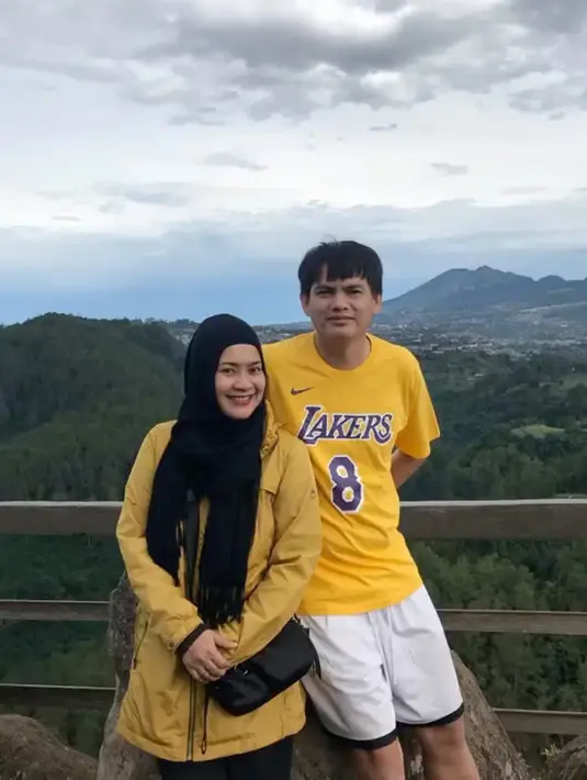 Ikke Nurjannah ingin punya anak perempuan, karena sebelumnya sang suami Karlie Fu punya dua anak laki-laki dari pernikahan terdahulu. (FOTO: instagram.com/ikkenurjanah0518)