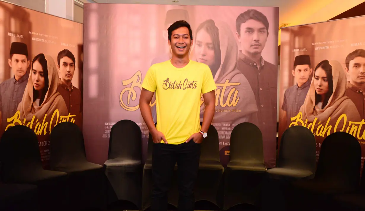 Meski menghadapi pro dan kontra dari netizen setelah trailer resmi dirilis, finalis Abang None Jakarta wilayah Jakarta Barat pada tahun 2008 menghadapinya dengan santai. (Nurwahyunan/Bintang.com)