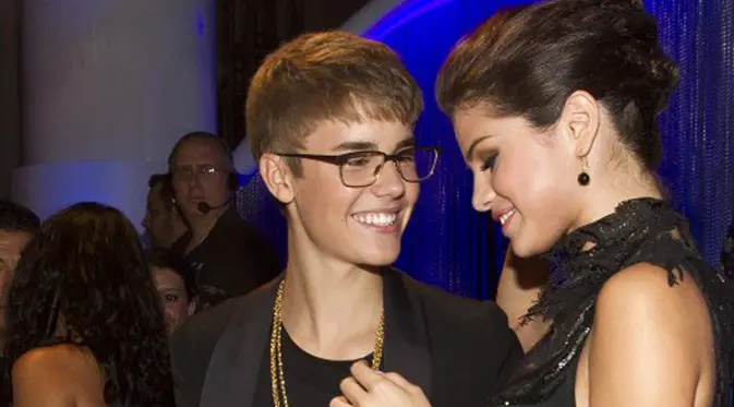 Justin Bieber dan Selena Gomez (AFP/Chris Polk)