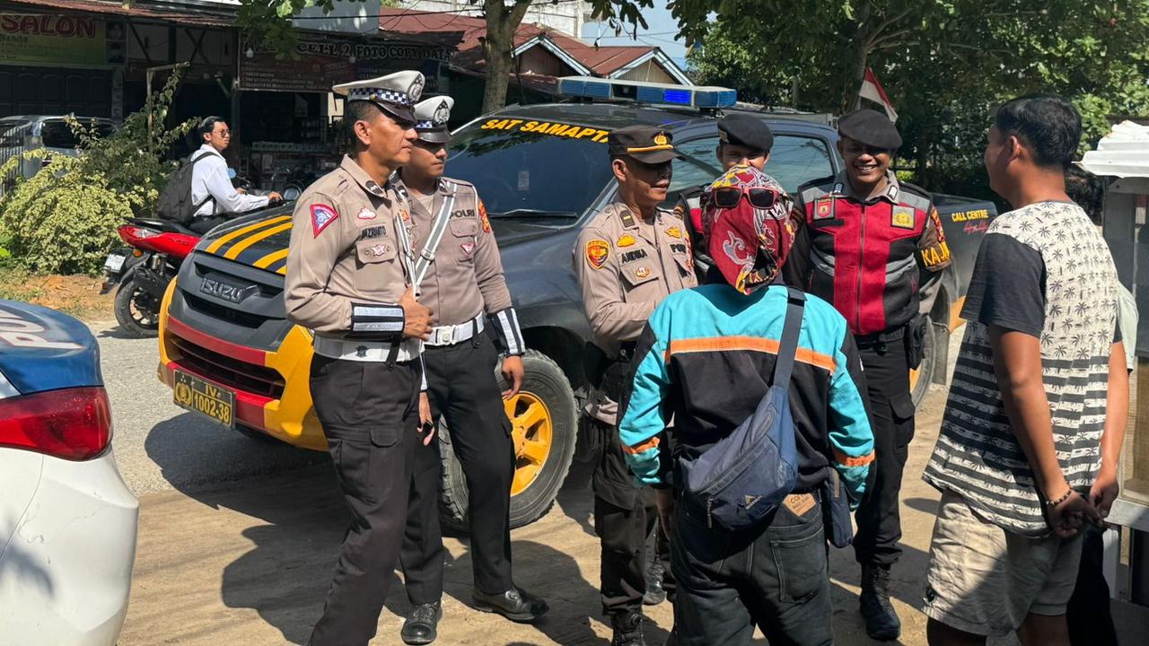 Polres Pelalawan Gelar Patroli Skala Besar Jelang Pelantikan Presiden Terpilih