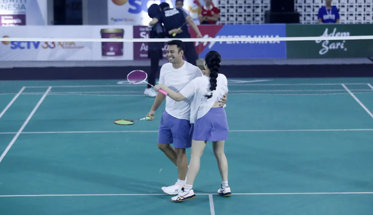 Presenter kondang itu mengakui keunggulan Leti dan Billar. Raffi melihat keduanya bermain kompak dan sudah sering latihan. Pria dua orang anak itu mengaku harus masih banyak latihan. [Foto: Bayu Herdianto/KapanLagi.com]