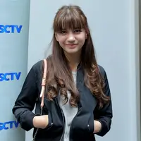 Sebagai publik pigure, gerak geriknya selalu mendapat perhatian dari para fansnya. Tidak hanya itu saja, haters juga sering mengamati yang dilakukan oleh kekasih Randy Martin tersebut. (Andy Masela/Bintang.com)