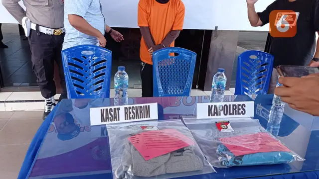 Pelaku YS, yang diduga kuat melakukan pencabulan terhadap belasan anak di Gorontalo (Arfandi Ibrahim/Liputan6.com)
