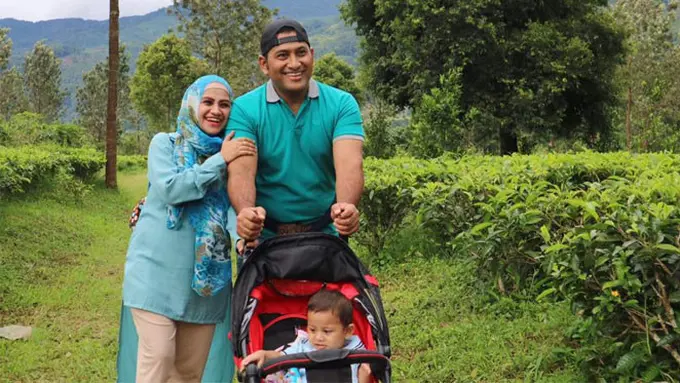 [Bintang] Istri Said Bajuri