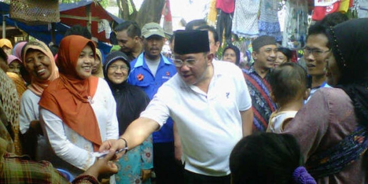 Membebaskan Nachrowi Ramli