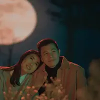 Dari Melly Goeslaw, Afgan hingga Yovie Widianto beri komentar untuk lagu perdana Christie, Seribu Kali Cinta.