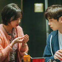 Chae Soo Bin dan Kang Daniel (Foto: Disney+ Hotstar)