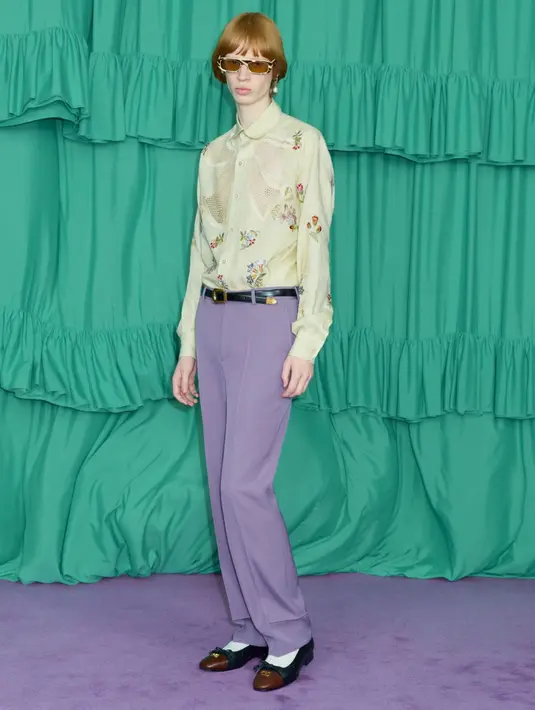 Koleksi ini menegaskan kemampuan Michele untuk memadukan keahlian tradisional Valentino dengan gaya opulen khasnya.  [Dok/Valentino].