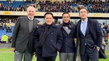 Erick Thohir dan Anindya Bakrie diumumkan sudah resmi memiliki mayoritas saham klub sepakbola Oxford United, anggota divisi satu (League One) Liga Inggris