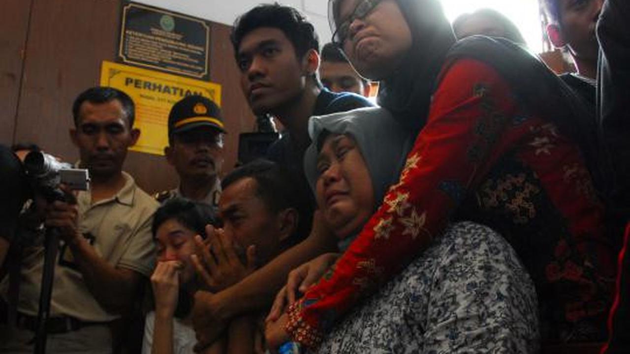 Isak tangis keluarga korban Alawy tak henti saat persidangan