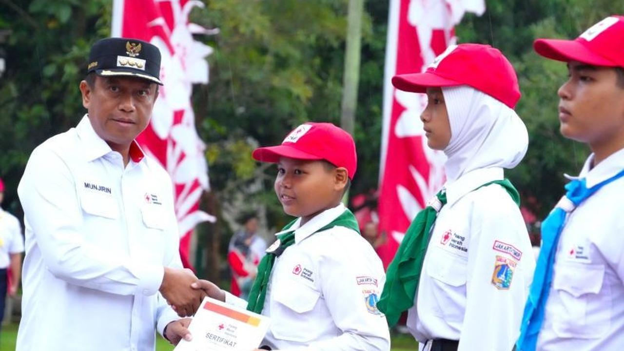 PMR Jakarta Timur Dorong Ribuan Anggota Jadi Pelopor Hidup Sehat dan Peduli Lingkungan