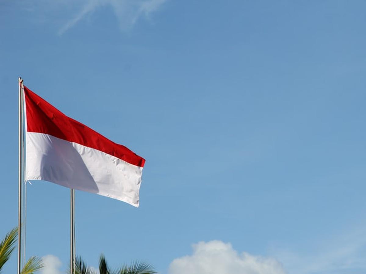 Jelaskan sudut pandang secara horizontal terhadap kebhinekaan di indonesia