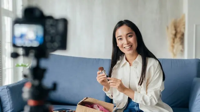 illustrasi influencer