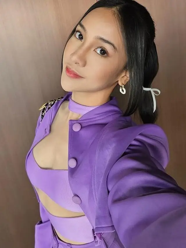 Anya Geraldine berdandan ala idol Korea (Instagram/anyageraldine)