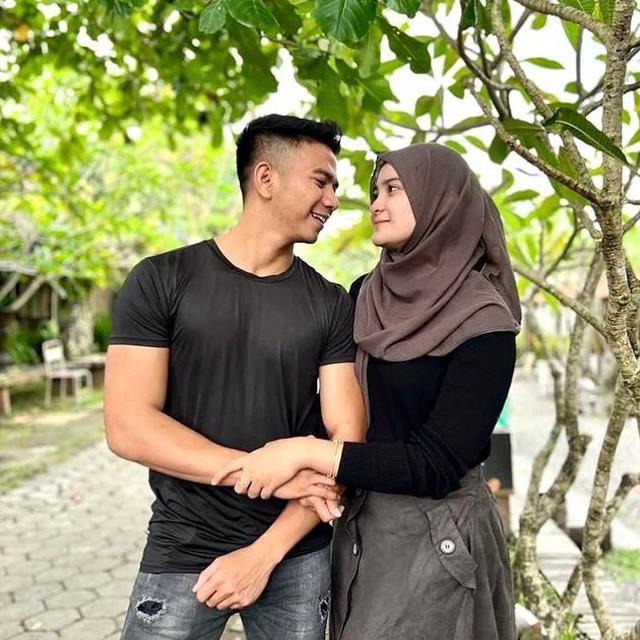 Hapus Foto hingga Unfollow Instagram, Ini 6 Potret Kenangan Ridho DA dan Syifa