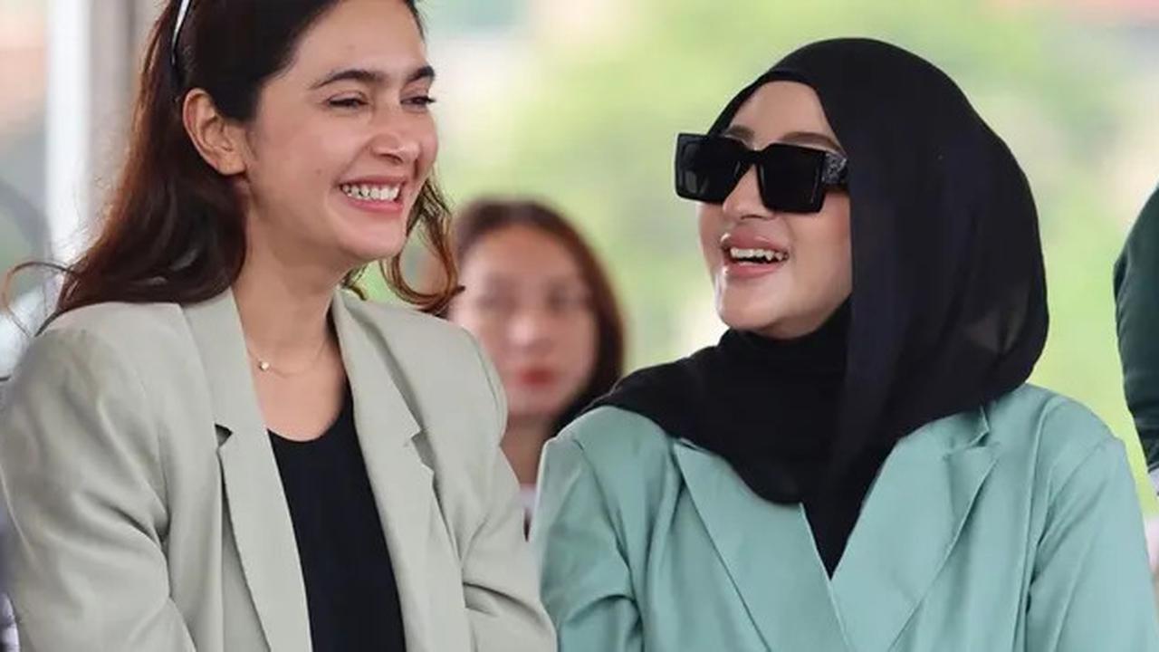 Potret Nabila Syakieb Ikut Kampanye Akbar, Dukung Penuh Sang Adik Jelang Pilkada