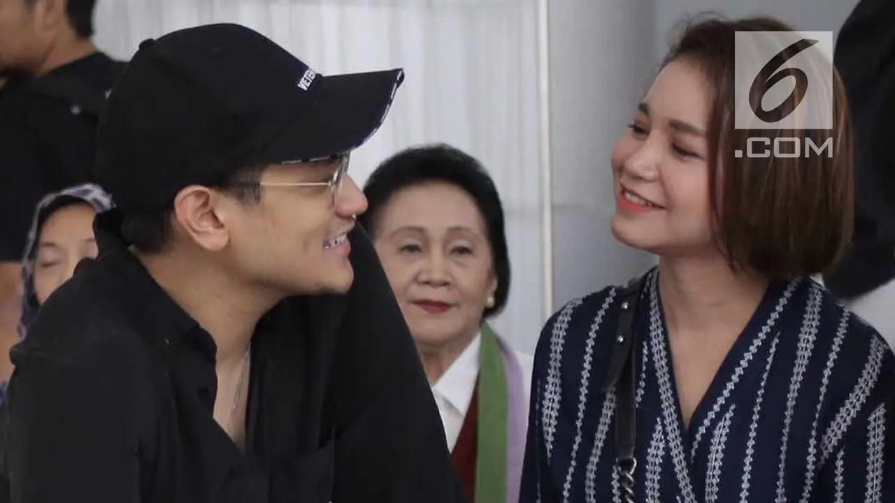 Afgan dan Rossa Umbar Kemesraan Didepan Publik