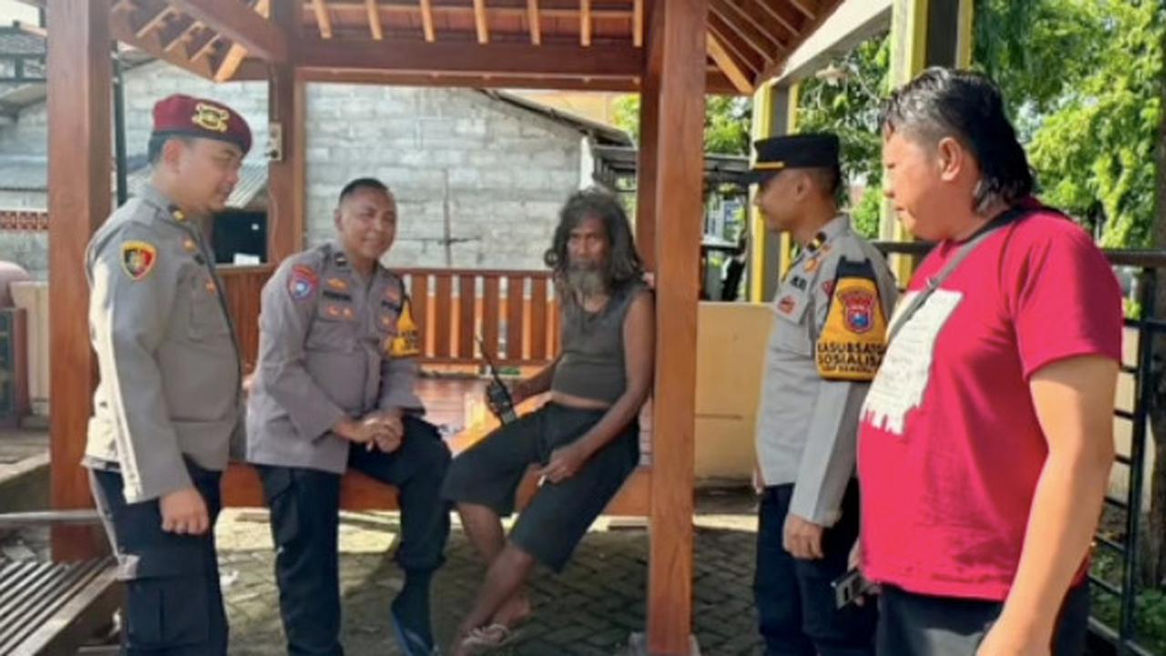 Ipda Purnomo Ketemu ODGJ yang Pandai Baris Berbaris, Langsung Praktik Depan Komandan