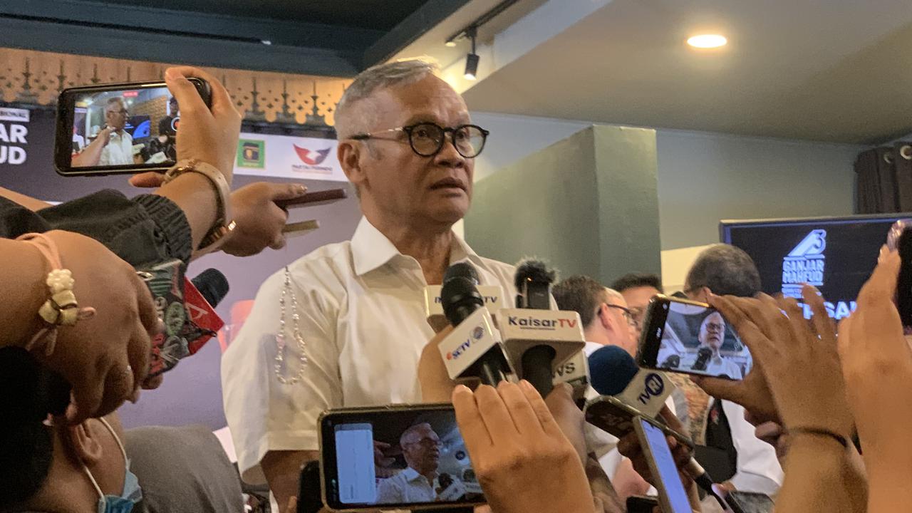 Jelang 100 Hari Kabinet Merah Putih, PDIP Soroti Program Prabowo hingga Bandingkan dengan Jokowi