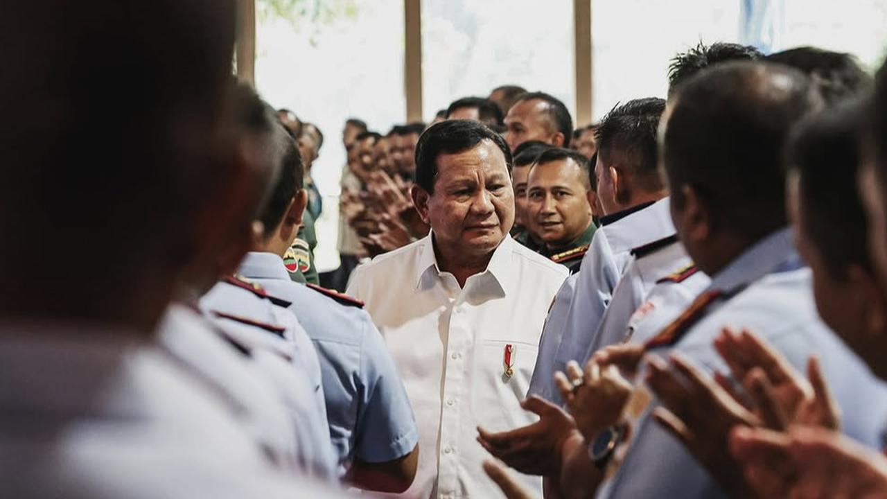 VIDEO: Jengkel Prabowo Singgung Raja Kecil Kebal Hukum saat Hemat Anggaran "Ada yang Mau Melawan Saya!"