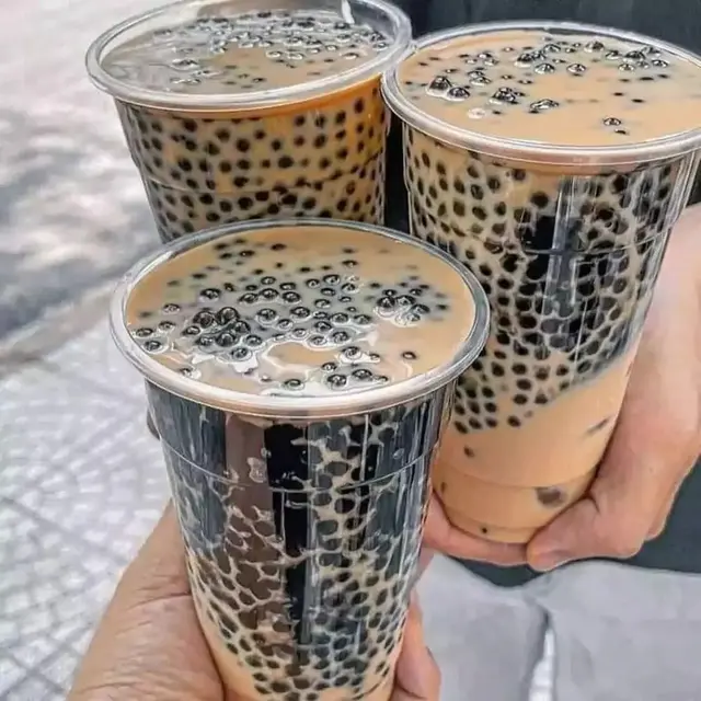 6 Potret Minuman Boba Nyeleneh Ini Bikin Tepuk Jidat,