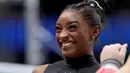 <p>Penampilan Simone Biles di Kejuaraan Senam AS tahun 2023, mengenakan custom crystal-embellished leotard karya GK Elite. [Foto: InStyle]</p>