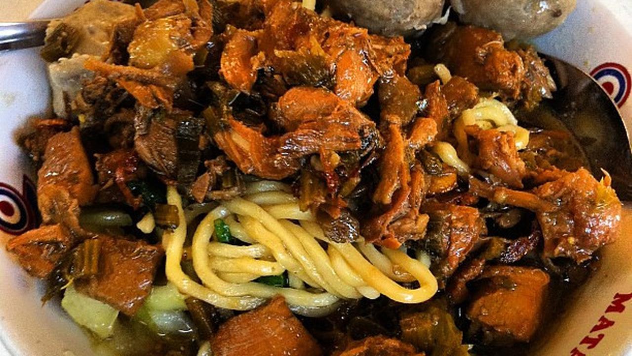 Informasi Gizi Semangkuk Mie Ayam