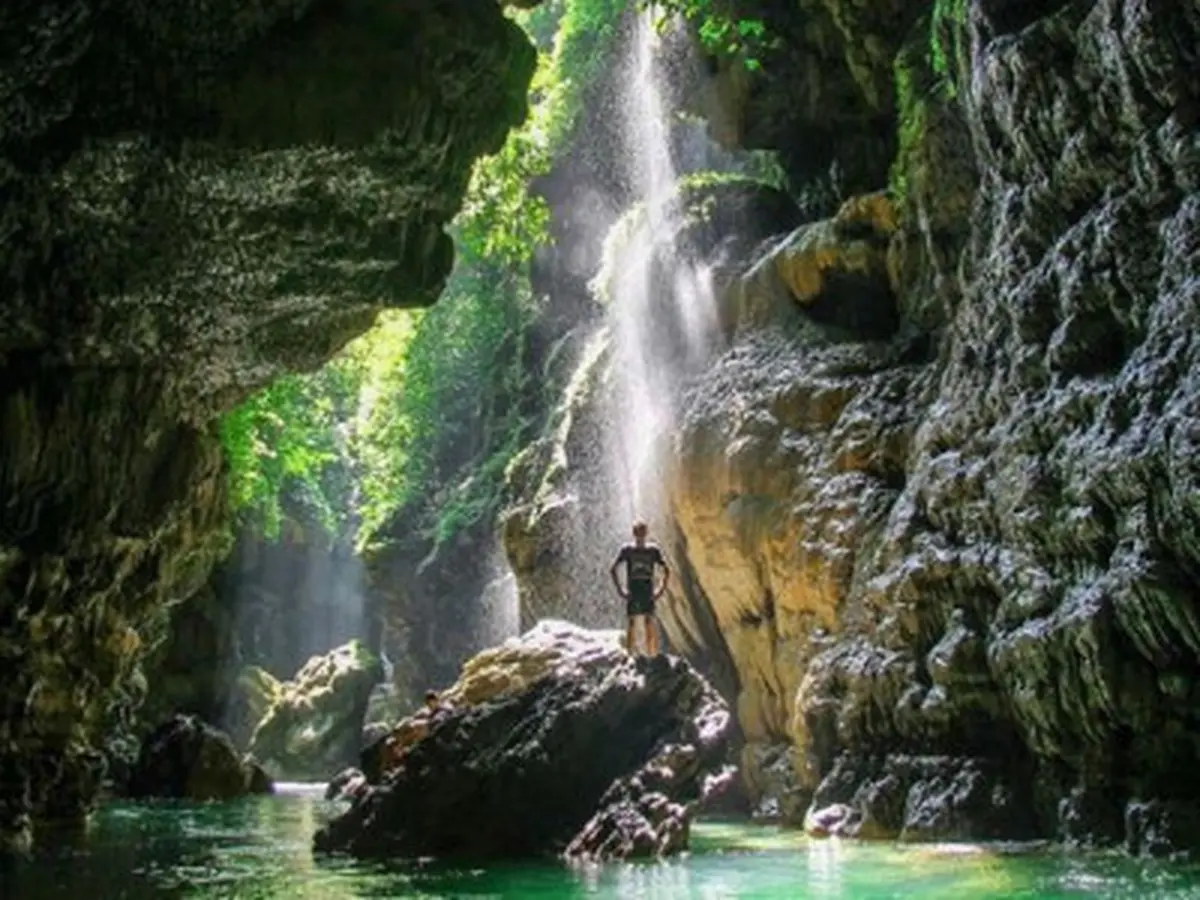 Tips Menikmati Liburan ke Green Canyon Pangandaran agar Maksimal