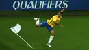 Kini Gabriel Jesus siap bersaing untuk mendapatkan tempat utama di Manchester United. Keberadaan dua kompatriot asal Brasil, Fernando dan Fernandinho, dipercaya akan membuat dirinya lebih mudah beradaptasi. (Vanderlei Almeida)