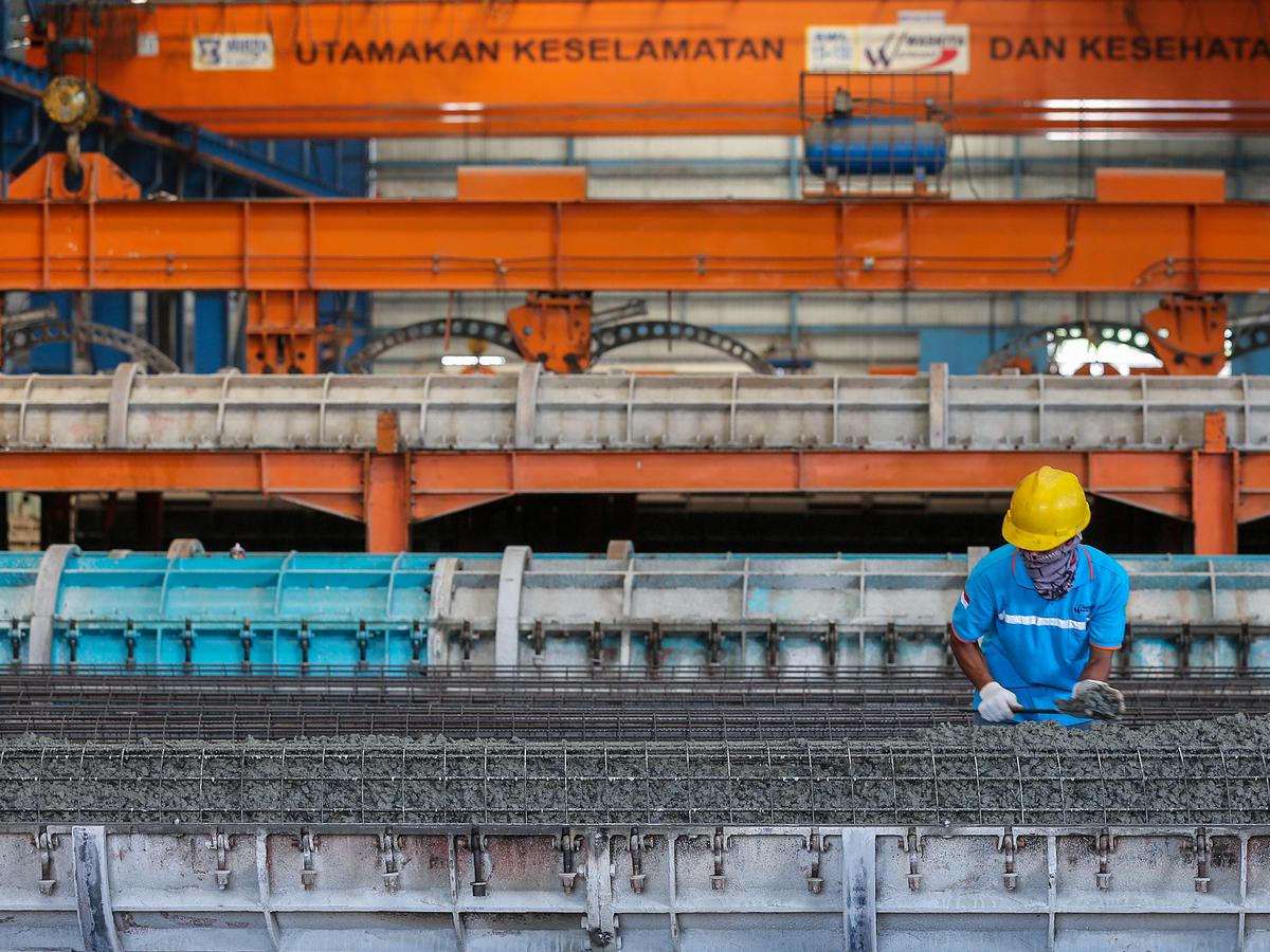 Waskita Beton Precast Bakal Divestasi Tiga Pabrik - Saham ...