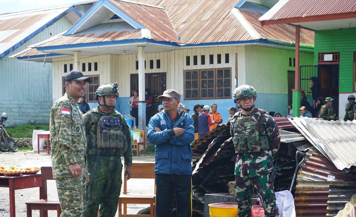 marinir TNI AL di pesantren islam Papua Tengah