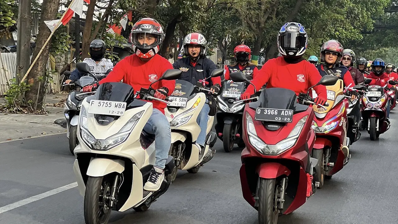 Konvoi 1.000 Bikers Honda PCX Rayakan HUT ke-79 Kemerdekaan Indonesia (ist)