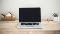 How to take a screenshot and screen record on Mac. (Photo: Kari Shea/Unsplash)