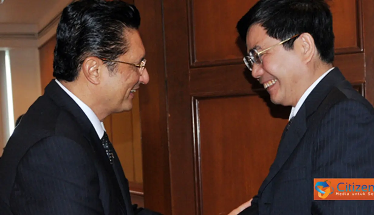 Citizen6, Jakarta: Menteri Perikanan dan Kelautan, Fadel Muhammad menerima Menteri Pertanian dan Pembangunan Pedesaan Vietnam, Mr. Cao Duc Phat, di Hotel Gran Melia, Jakarta Selatan, Senin (13/06). (Pengirim: Efrimal Bahri)