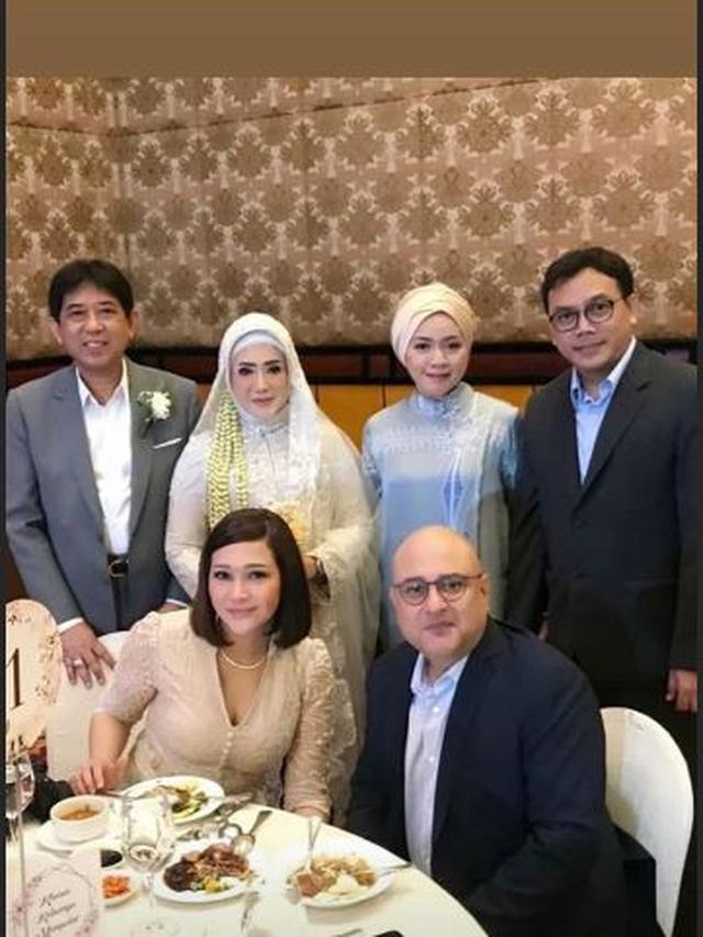 Pernikahan Pinky Evianty (Brilio.net/ Instagram - @pinkyevianty)